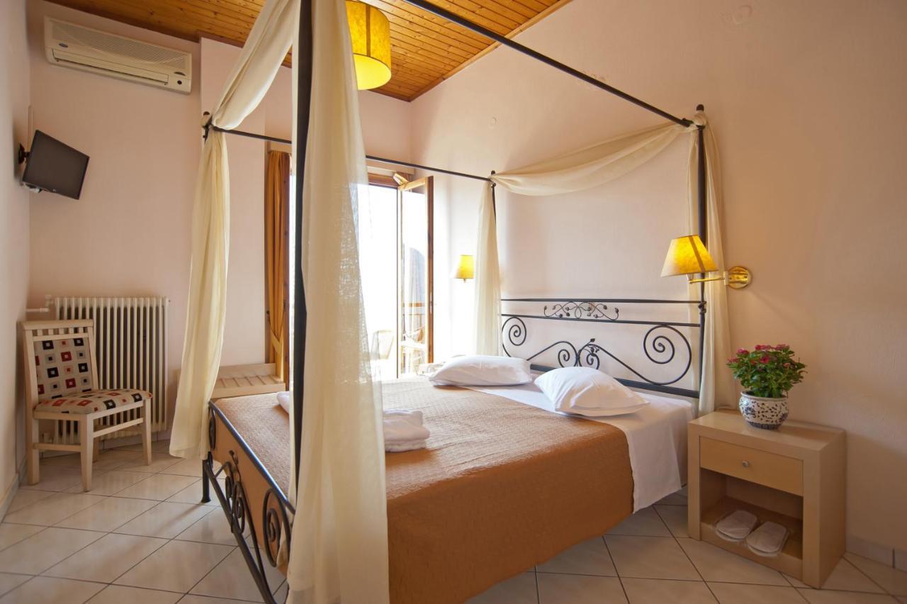 Acropole Delphi City Hotel Екстер'єр фото