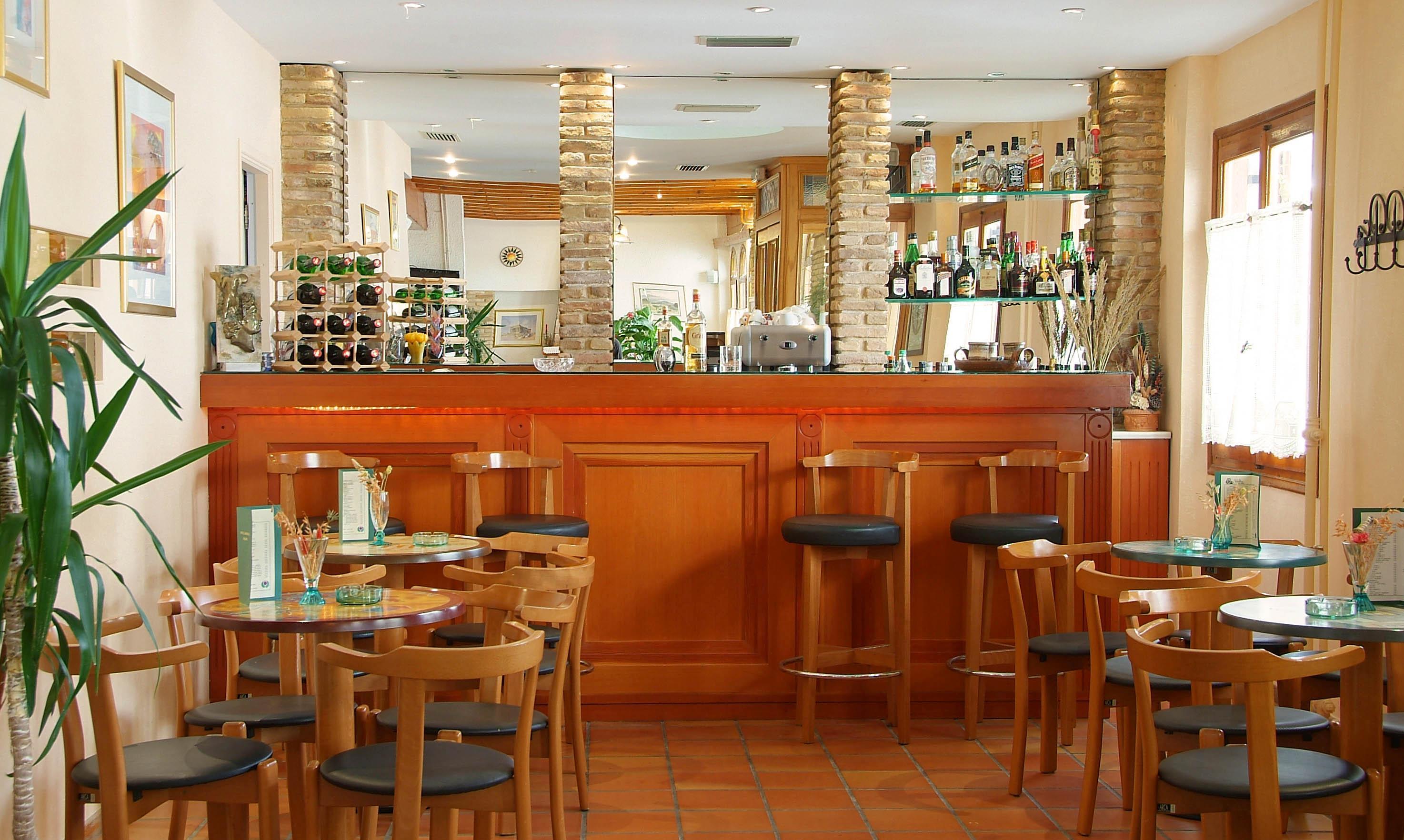 Acropole Delphi City Hotel Екстер'єр фото