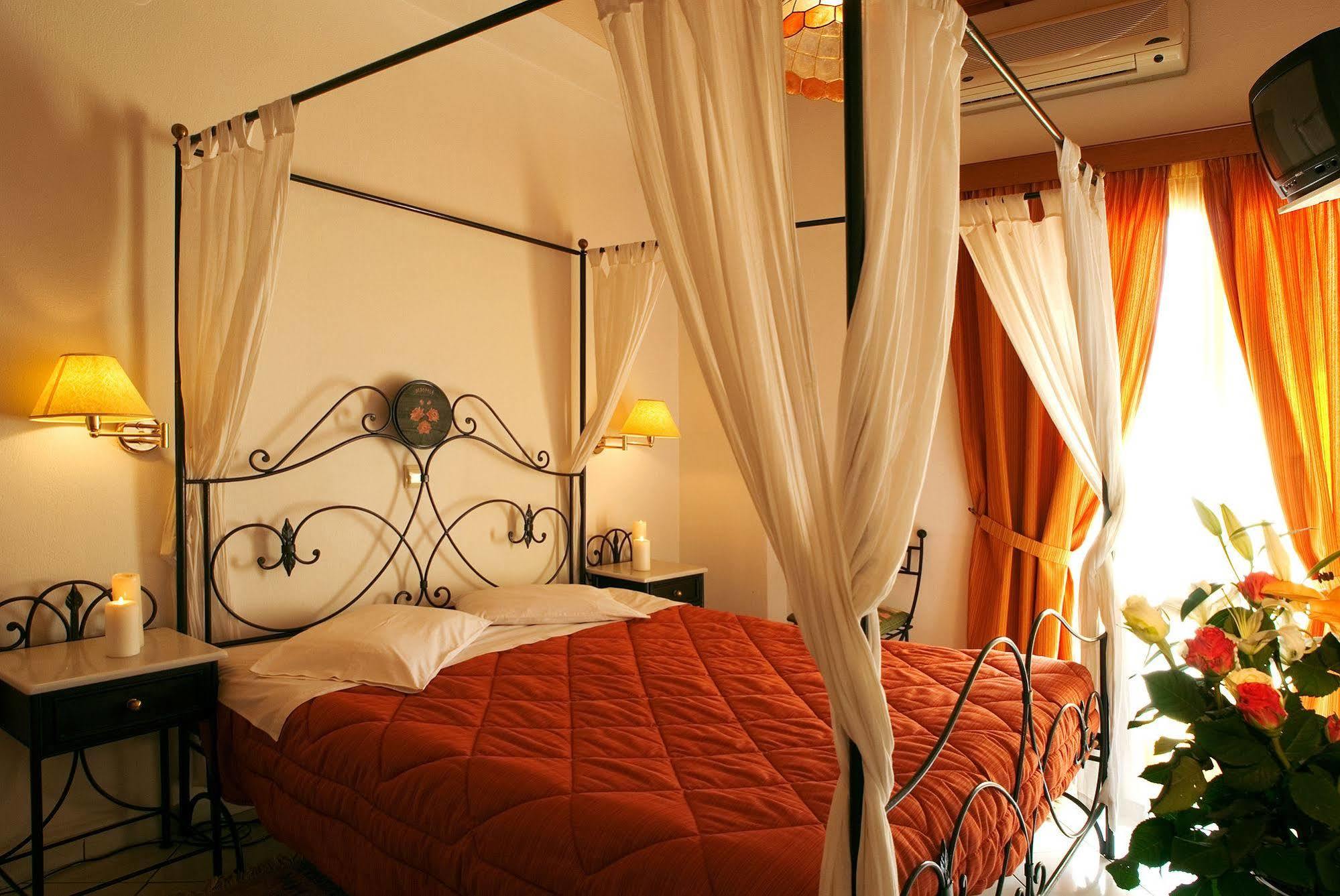 Acropole Delphi City Hotel Екстер'єр фото